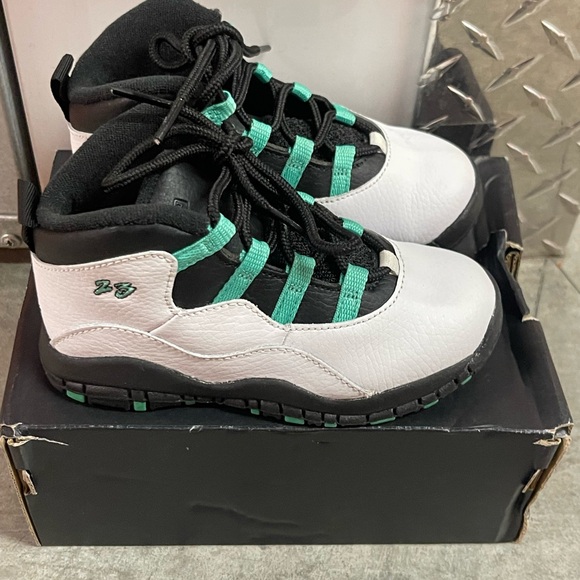 Jordan 10 Retro - Picture 4 of 5